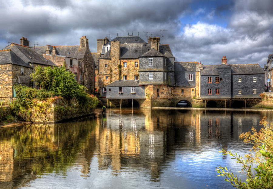 landerneau-ville-finistère-adobe-stock