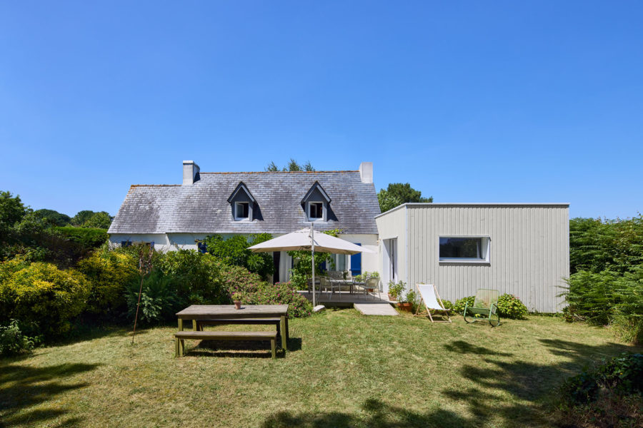 extension-maison-cubique-suite-parentale