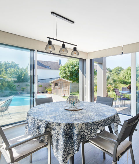 Extension maison avec baie vitrée